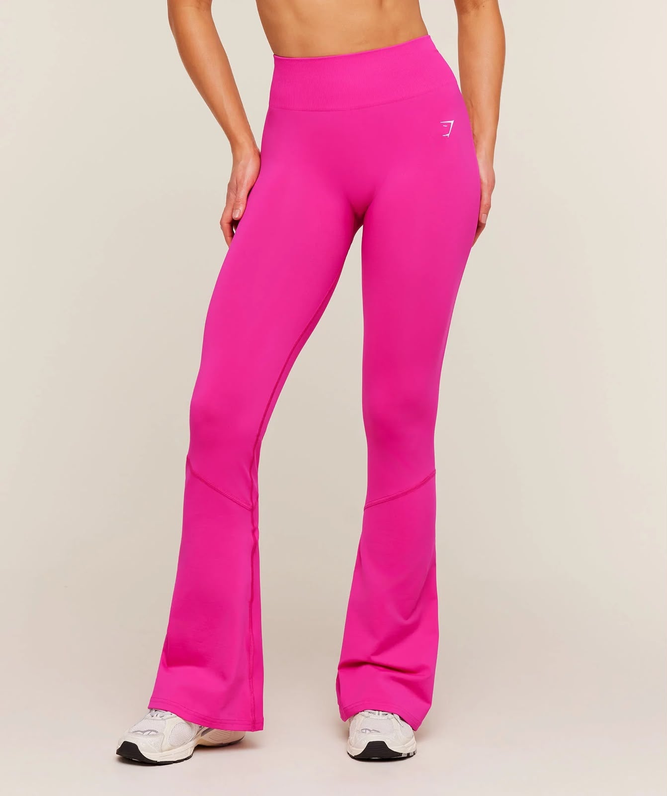 GYMSHARK Everyday Seamless Flared Legging